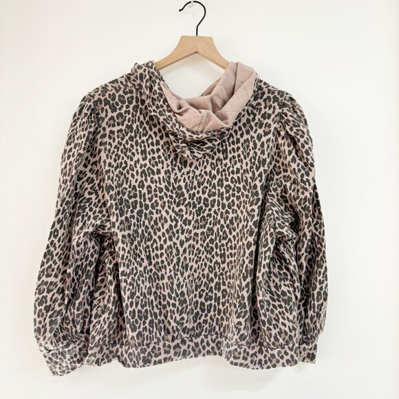As new t.la Cheetah Cropped Hoodie - Picture 2 of 2